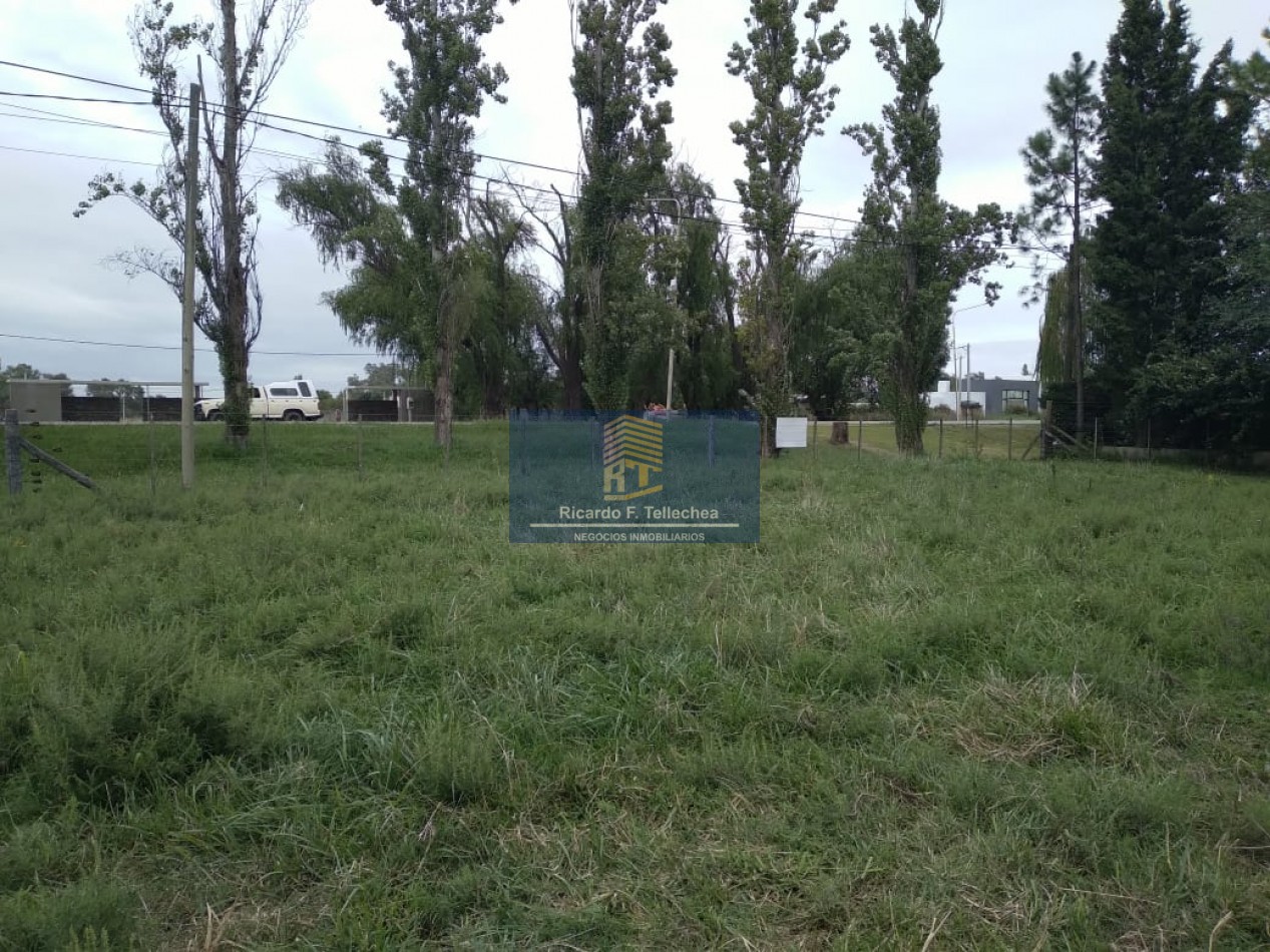 LOTE CON CASA A CONSTRUIR