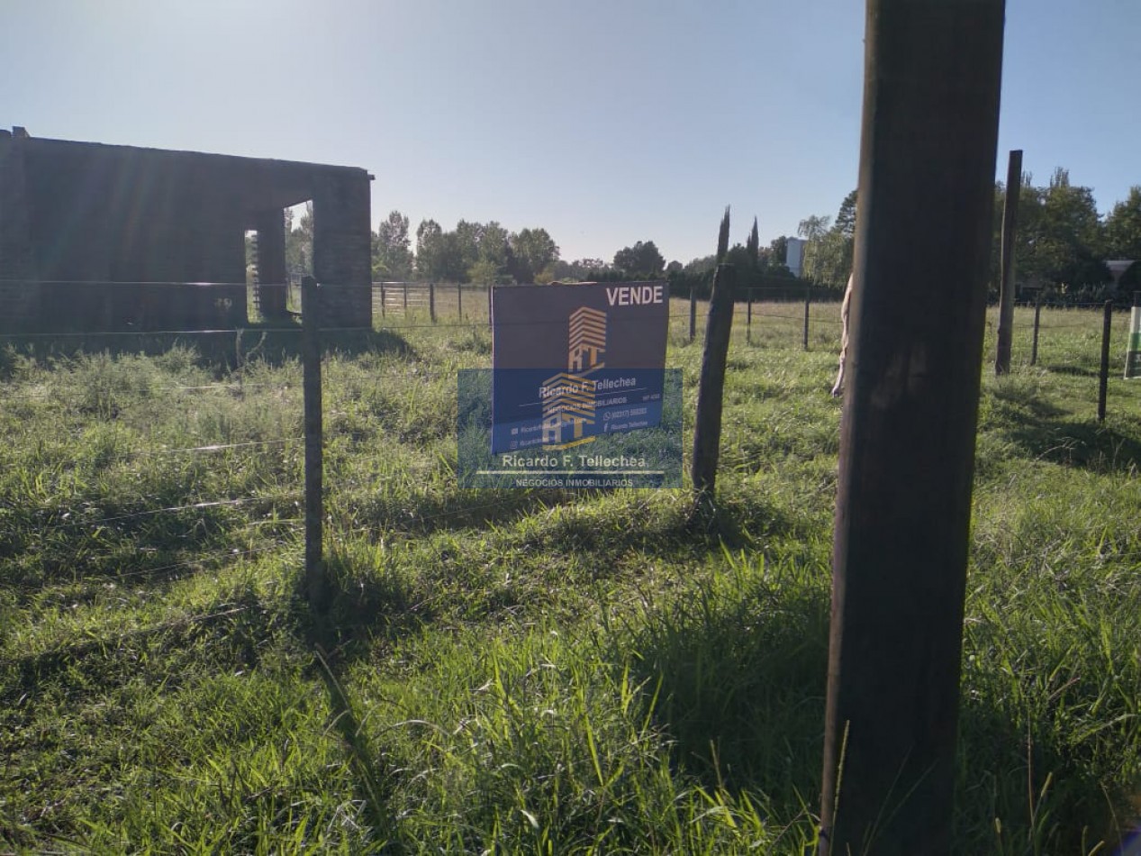 LOTE CON CASA A CONSTRUIR