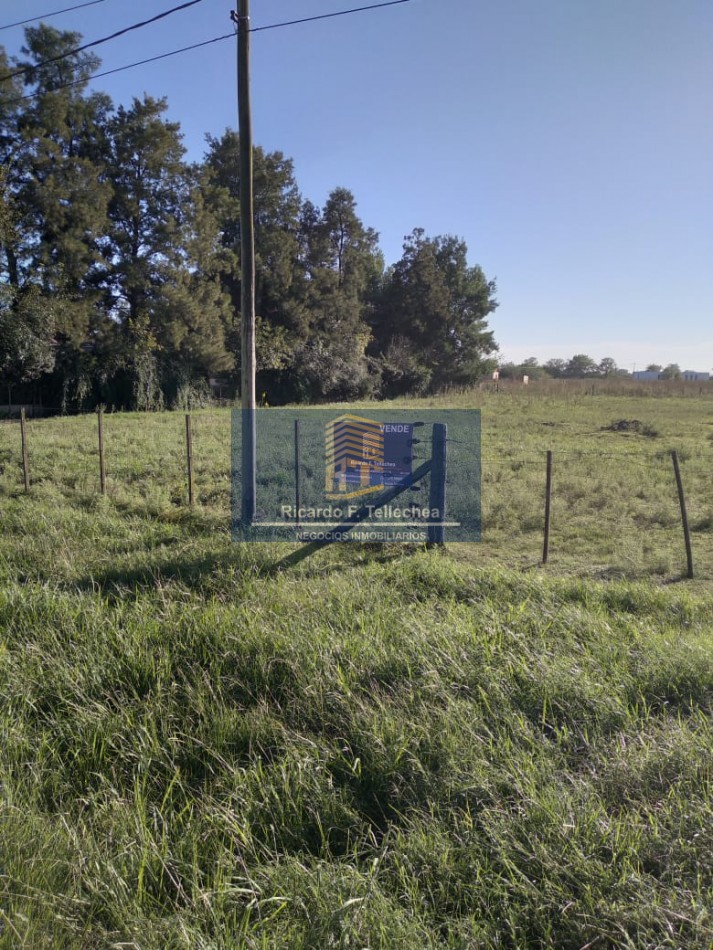 LOTE CON CASA A CONSTRUIR